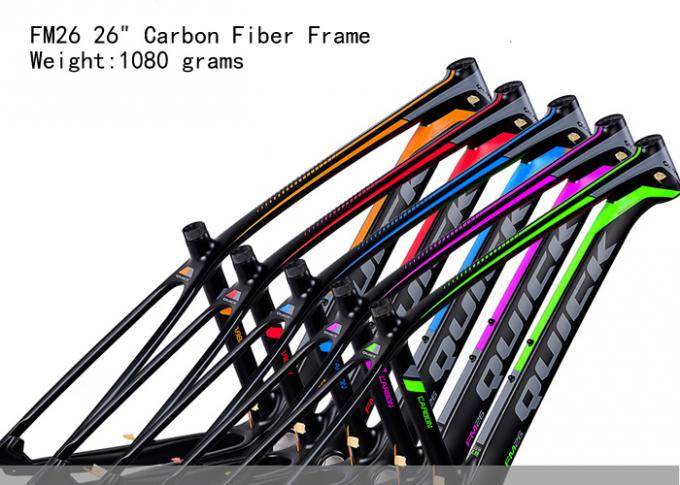 26er Bisiklet Tam Karbon Elyaf Çerçeve FM26 hafif dağ bisikleti 1080 gram Tapered PF30 Farklı renkler 0